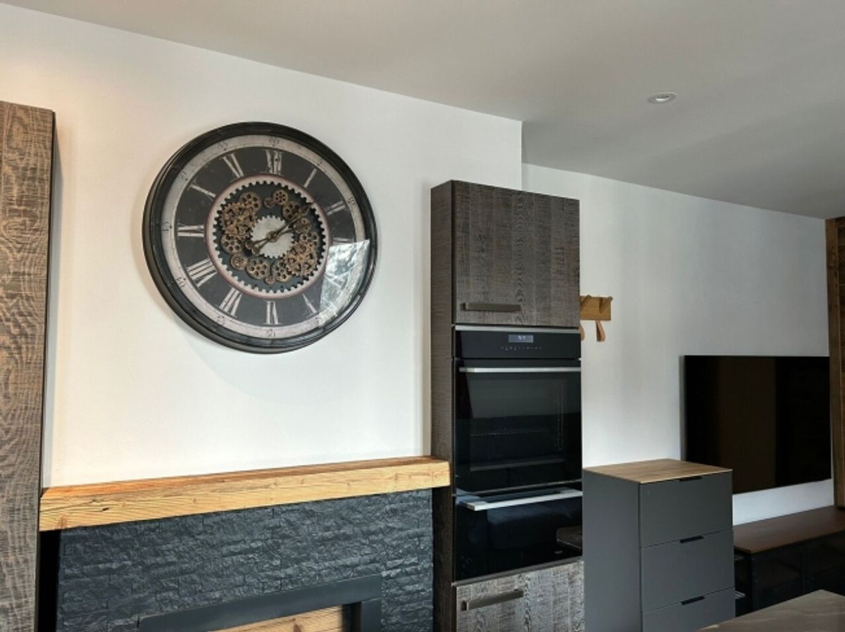Appartement meublé de 3.5 pièces avec balcons - 90m2 - 8