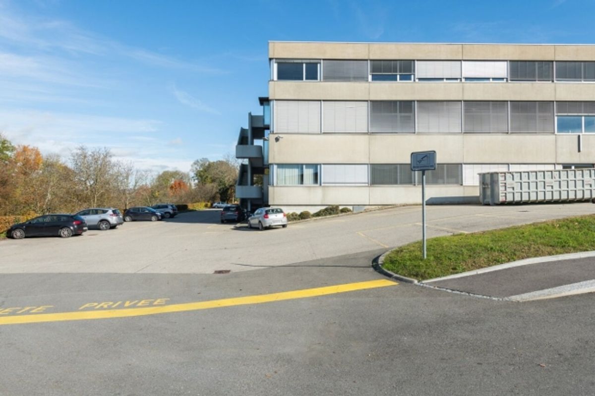 Atelier dès 78 m² à louer – 1er étage - Dépôt / atelier - 0