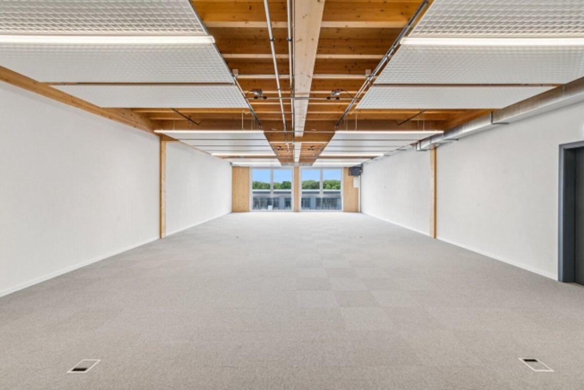 SPARK - Bureau équipé « Plug & Play neuf » 126m2 à Gland - 0