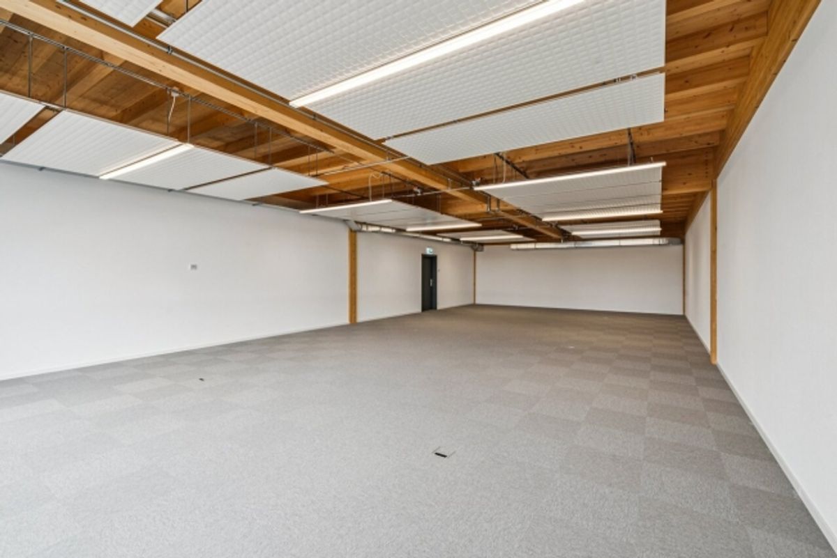 SPARK - Bureau équipé « Plug & Play neuf » 126m2 à Gland - 1