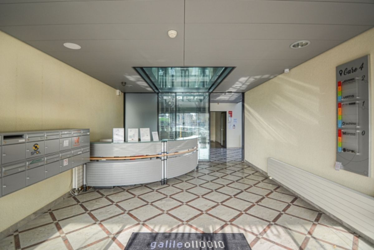 Bureau/atelier 72 m2 - Proche autoroute et transport - 1
