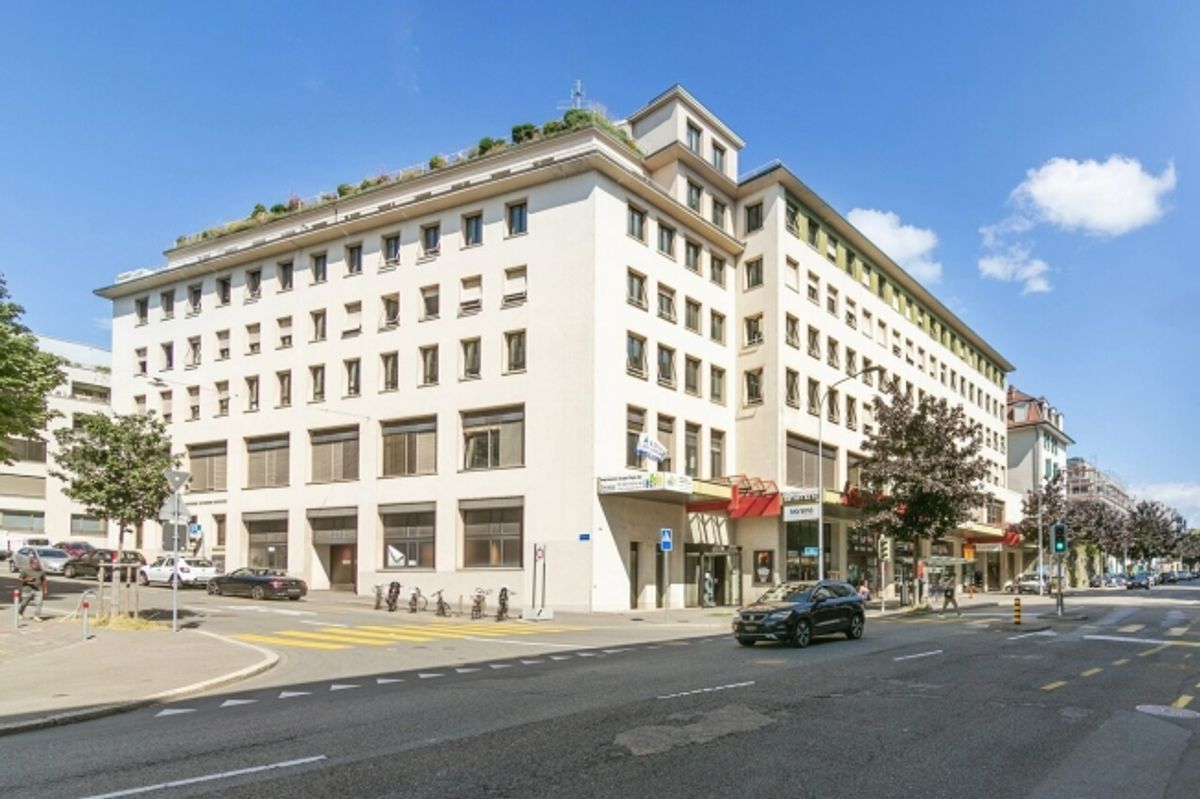 Grande surface lumineuse 200m2 - Entre Lausanne et Prilly - 2