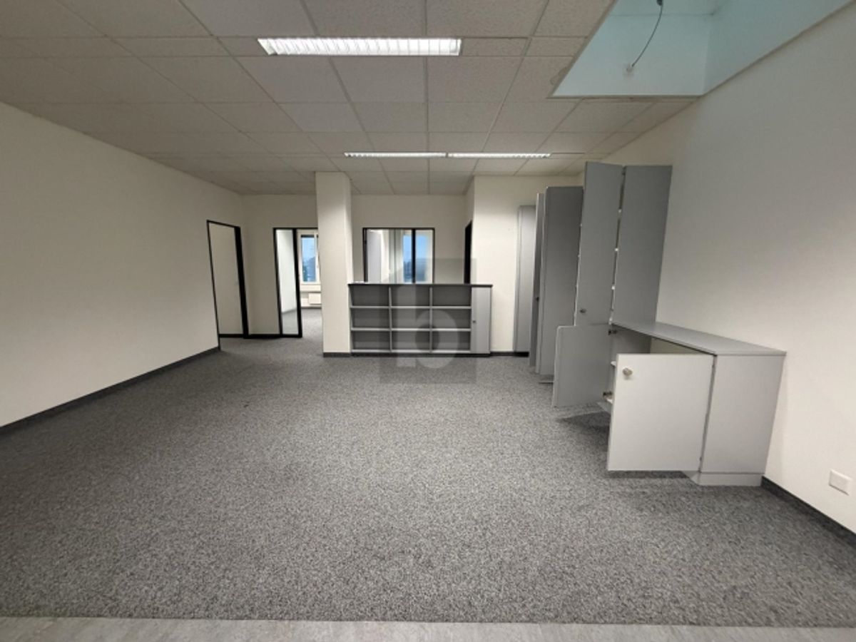 ERFOLG BEGINNT AM RICHTIGEN STANDORT - 2