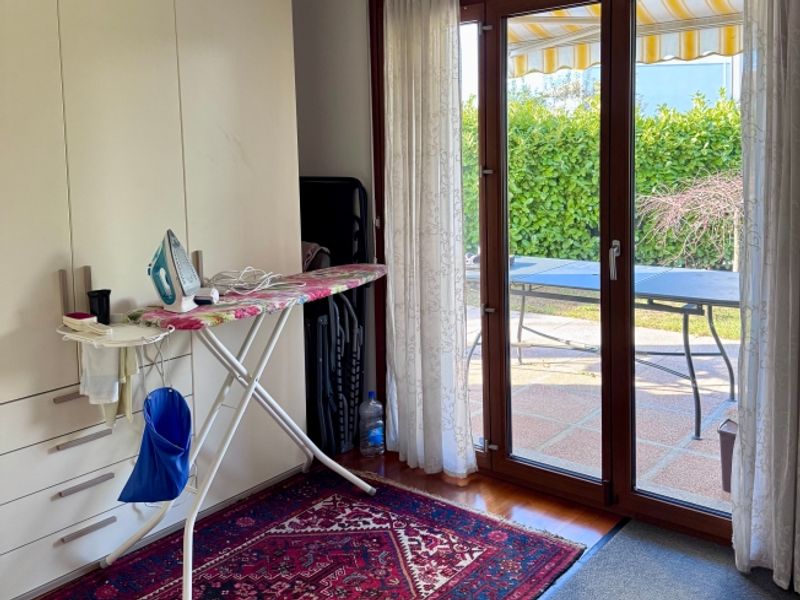 Affascinante casa unifamiliare di 5.5 locali con giardino soleggiato a Morbio Inferiore - 6