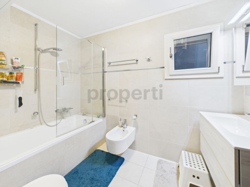 Elegante Appartamento nel Cuore di Lugano Comfort e Stile in Posizione Privilegiata - 8