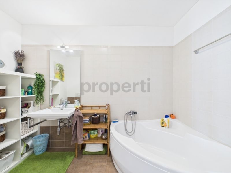 Appartamento esclusivo di 4.5 locali a Bellinzona, TI  Comfort moderno in posizione centrale - 7