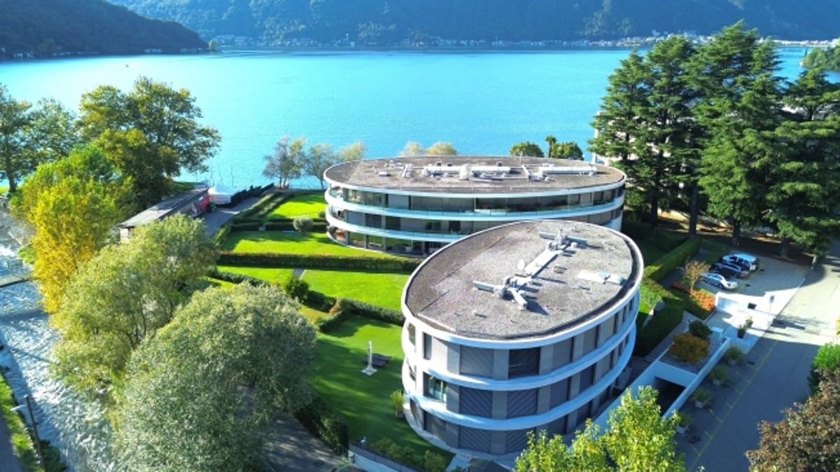 Appartamento 4.5  in bellissima posizione sul lago, PT con grande giardino / 4.5 Zimmer Wohnung in schöner Seelage, EG mit grossem Garten - 1