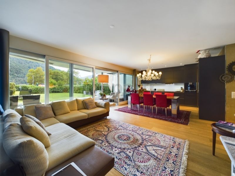 Appartamento 4.5  in bellissima posizione sul lago, PT con grande giardino / 4.5 Zimmer Wohnung in schöner Seelage, EG mit grossem Garten - 5