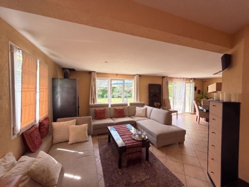 Une opportunité rare  une véritable maison individuelle au coeur de Gimel - 4