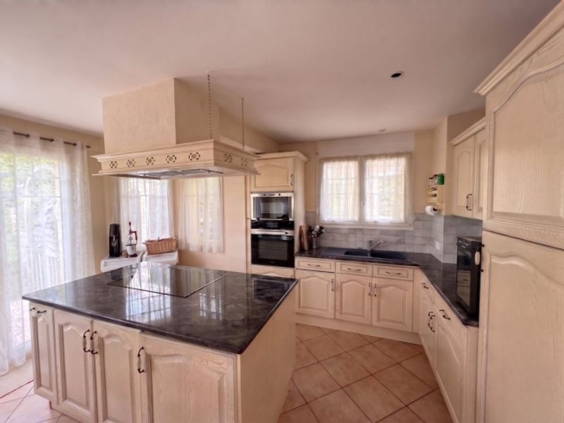 Une opportunité rare  une véritable maison individuelle au coeur de Gimel - 11