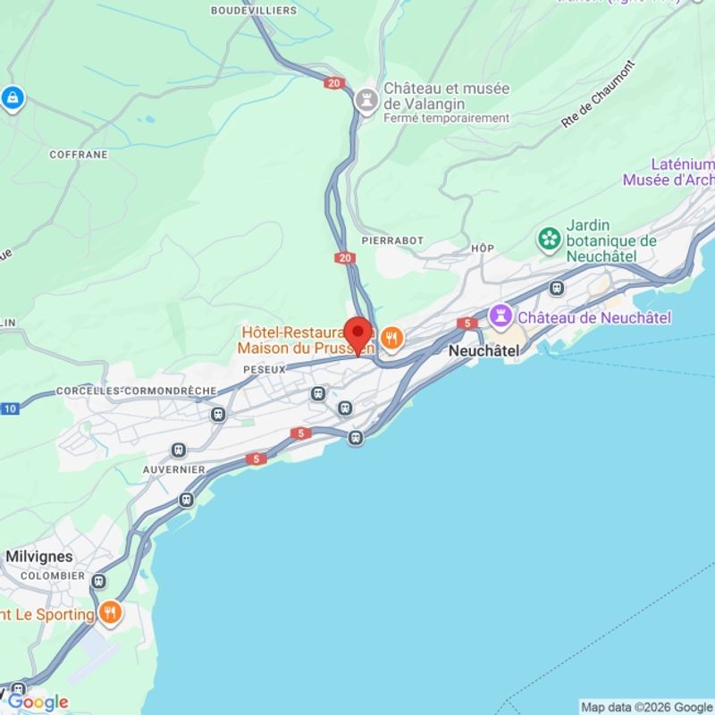 166m2 - Dépôt à proximité du centre de Neuchâtel - 6