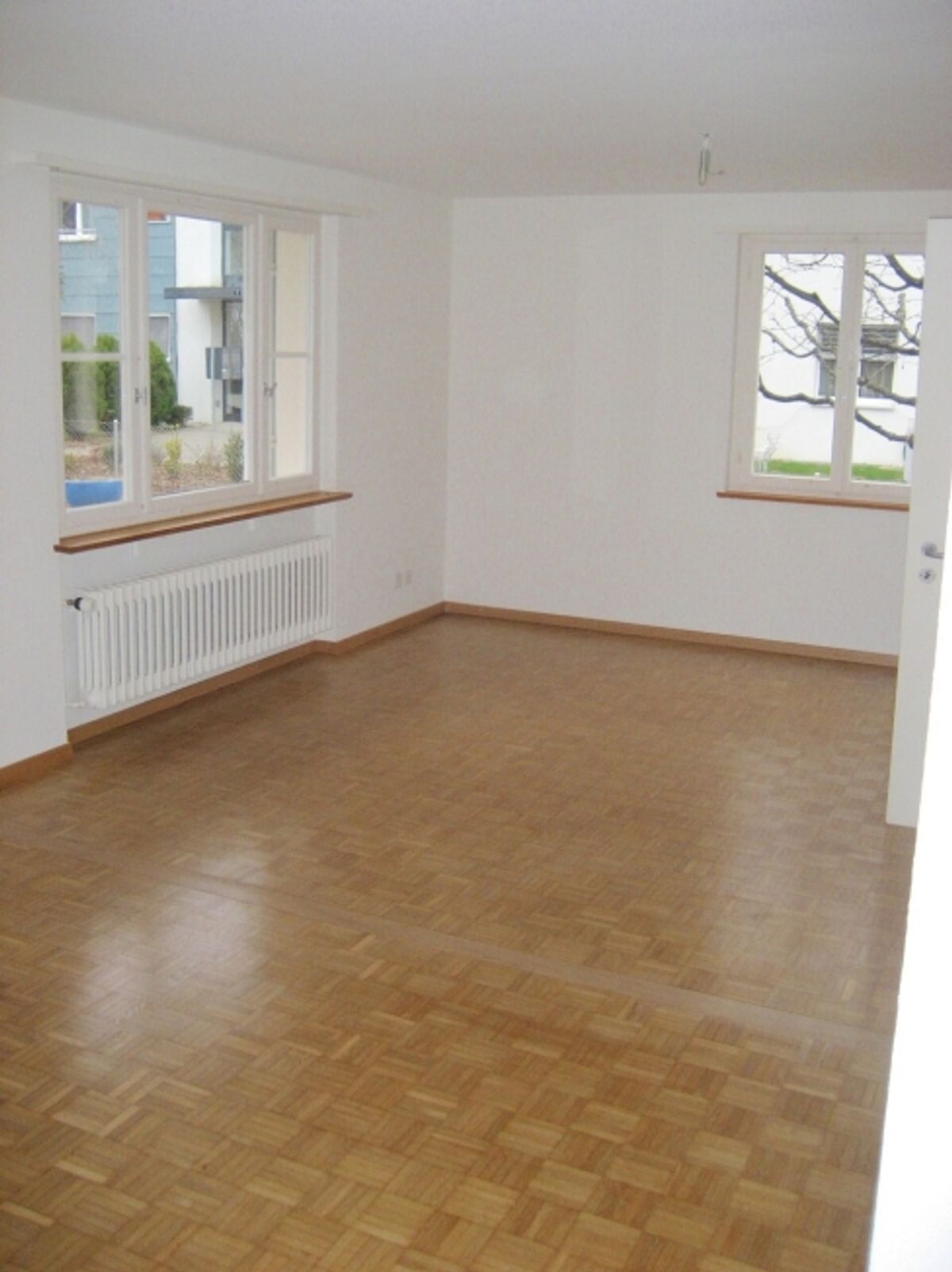 Charmantes 5 Zimmer-Einfamilienhaus an sonniger Lage - 4