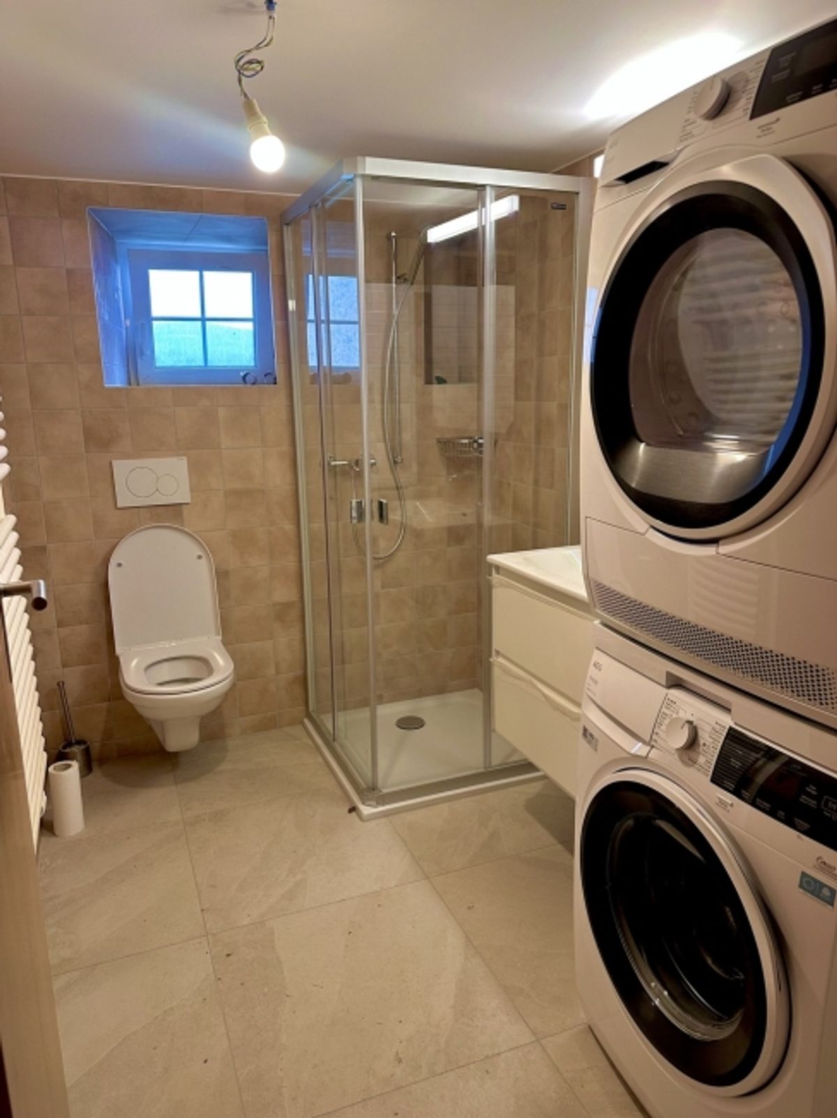 Wunderschöne, neue Wohnung zu vermieten in Les Bioux (Schweiz). - 3