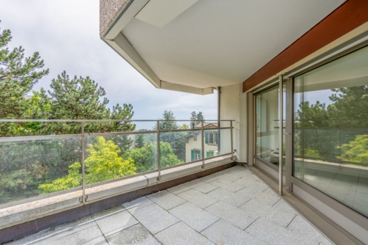 Außergewöhnliches Doppelhaus mit Terrasse und Garten im Herzen von Lausanne - 0