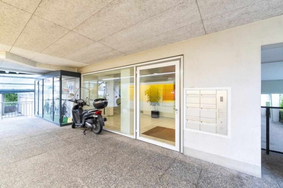 Kleine Bürofläche im Zentrum Oberwil - 3
