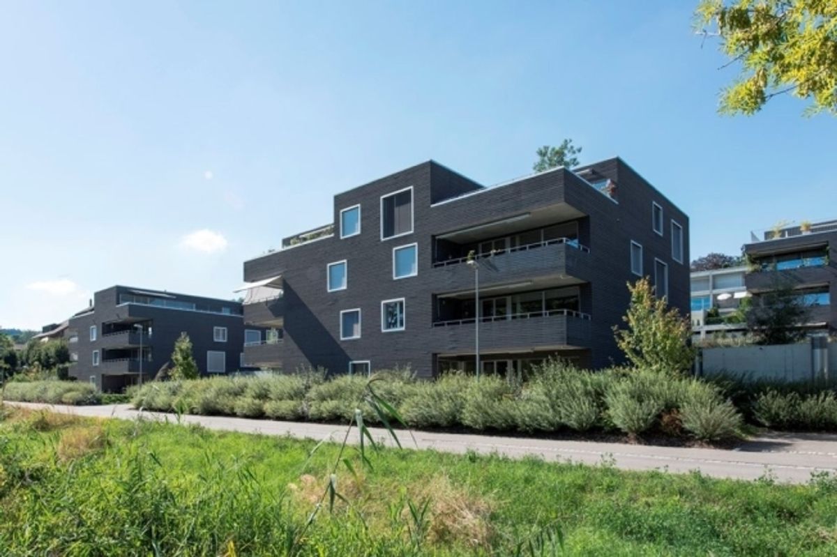 Zentrale Lage mit Aussicht ins Grüne - 0