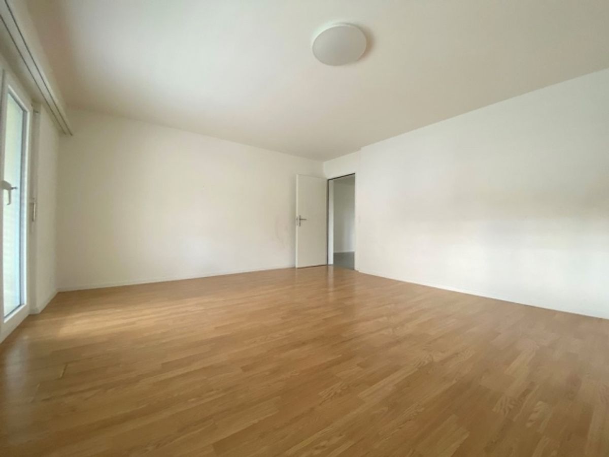 Helle 3-Zimmer-Wohnung mit sonnigem Balkon! - 3