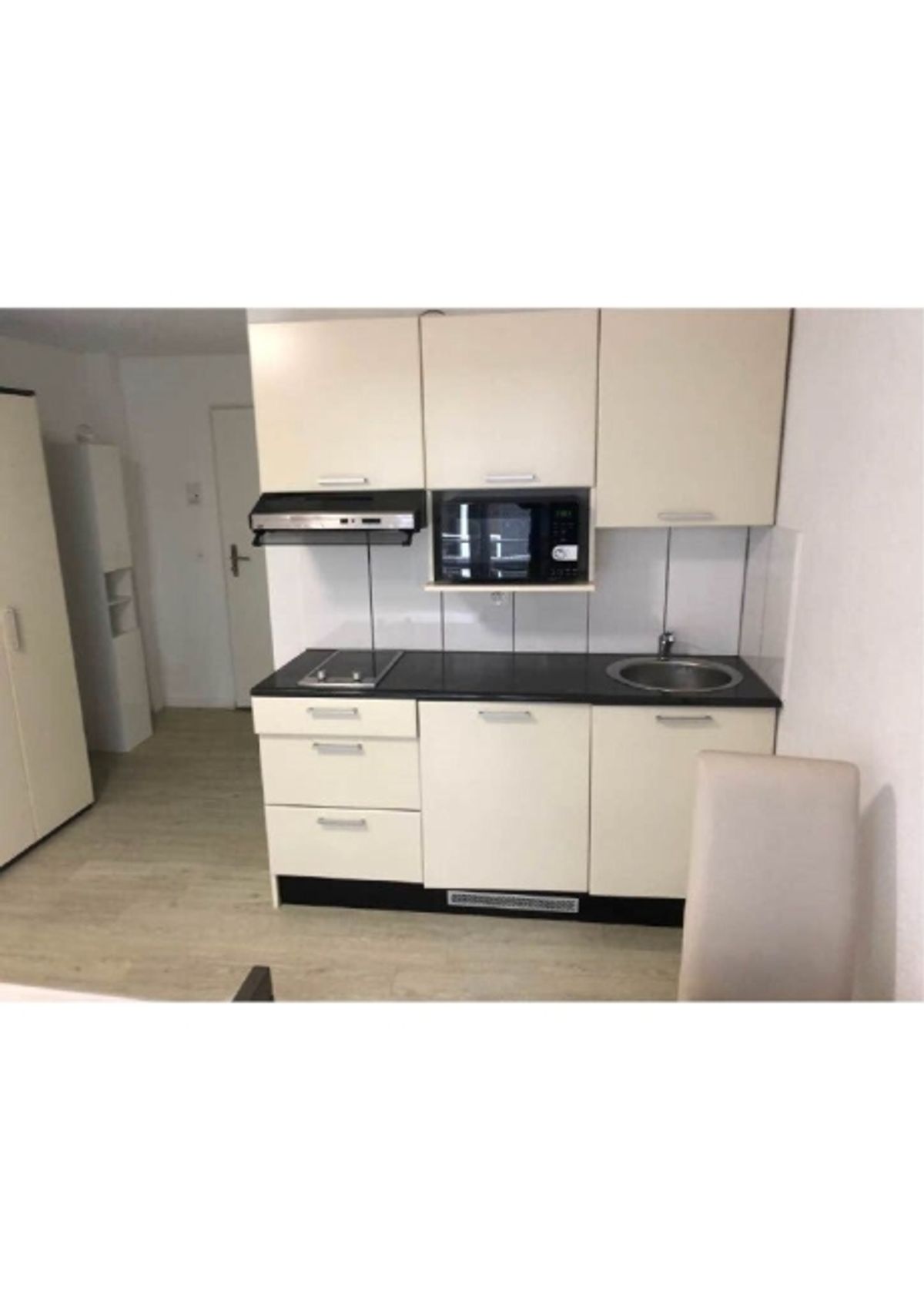Möblierte 1-Zimmer-Wohnung zu einem unschlagbaren Preis! - 2