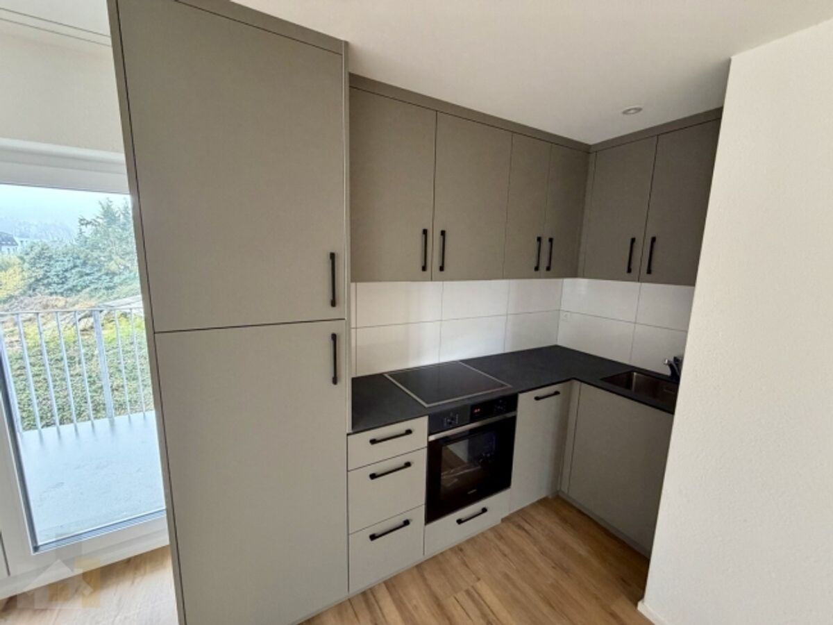 NEUE TOP MODERNE WOHNUNG AN ZENTRALER LAGE - 5