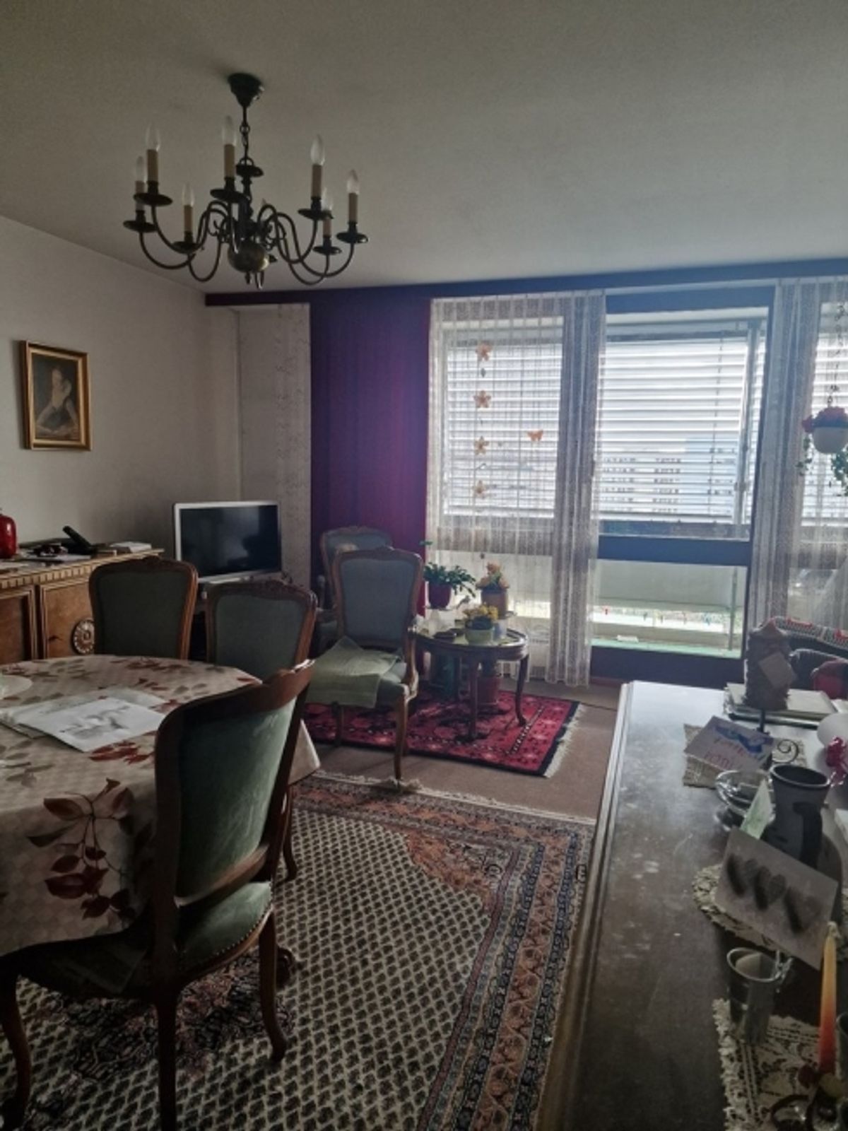 A saisir ! Magnifique logement idéalement situé à Renens ! - 2