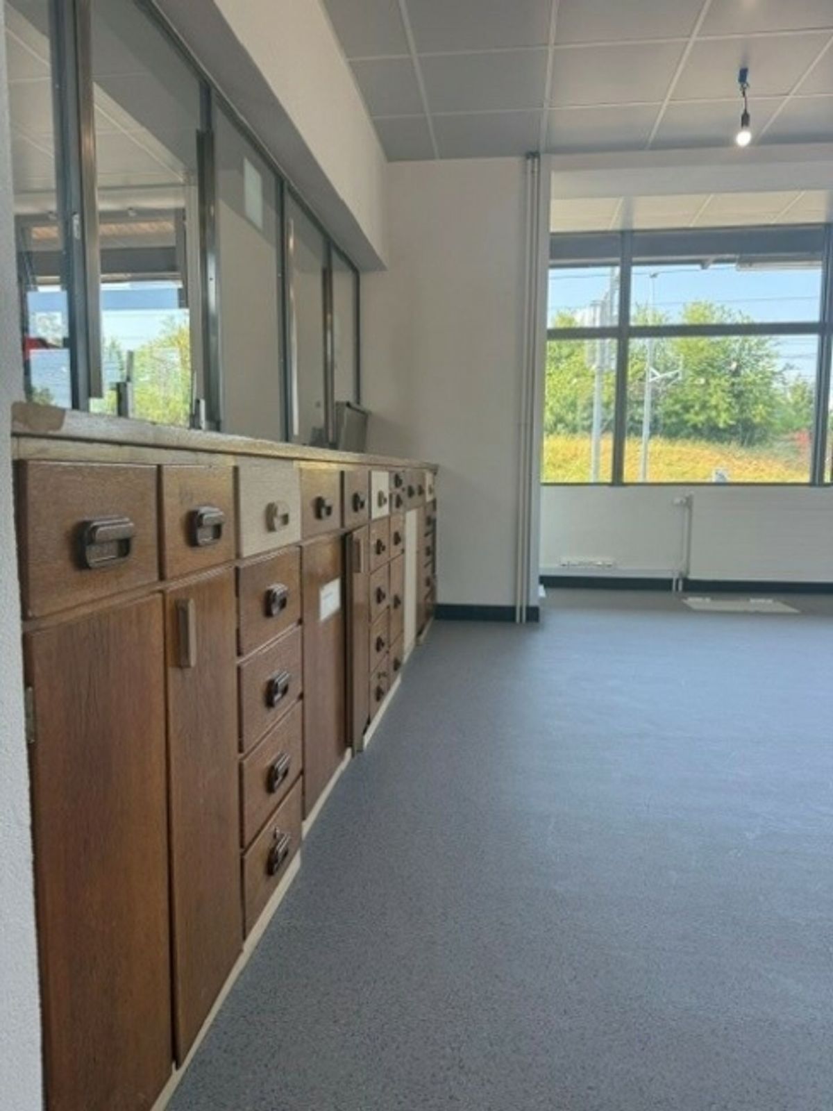 Surface administrative de 110 m² à Vernier-Meyrin Cargo - 1