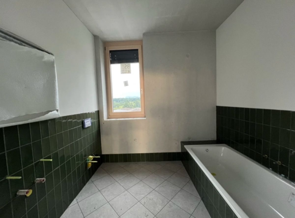 Erstvermietung - Exklusive 3.5-Zimmerwohnung mit Studio und Panoramasicht - 10