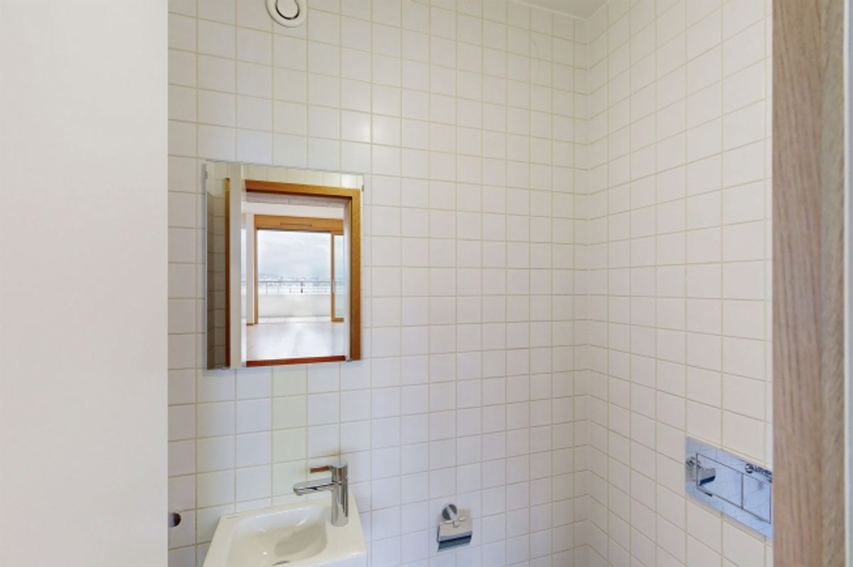Spacieux appartement de 6.5 pièces au 8ème étage - 11