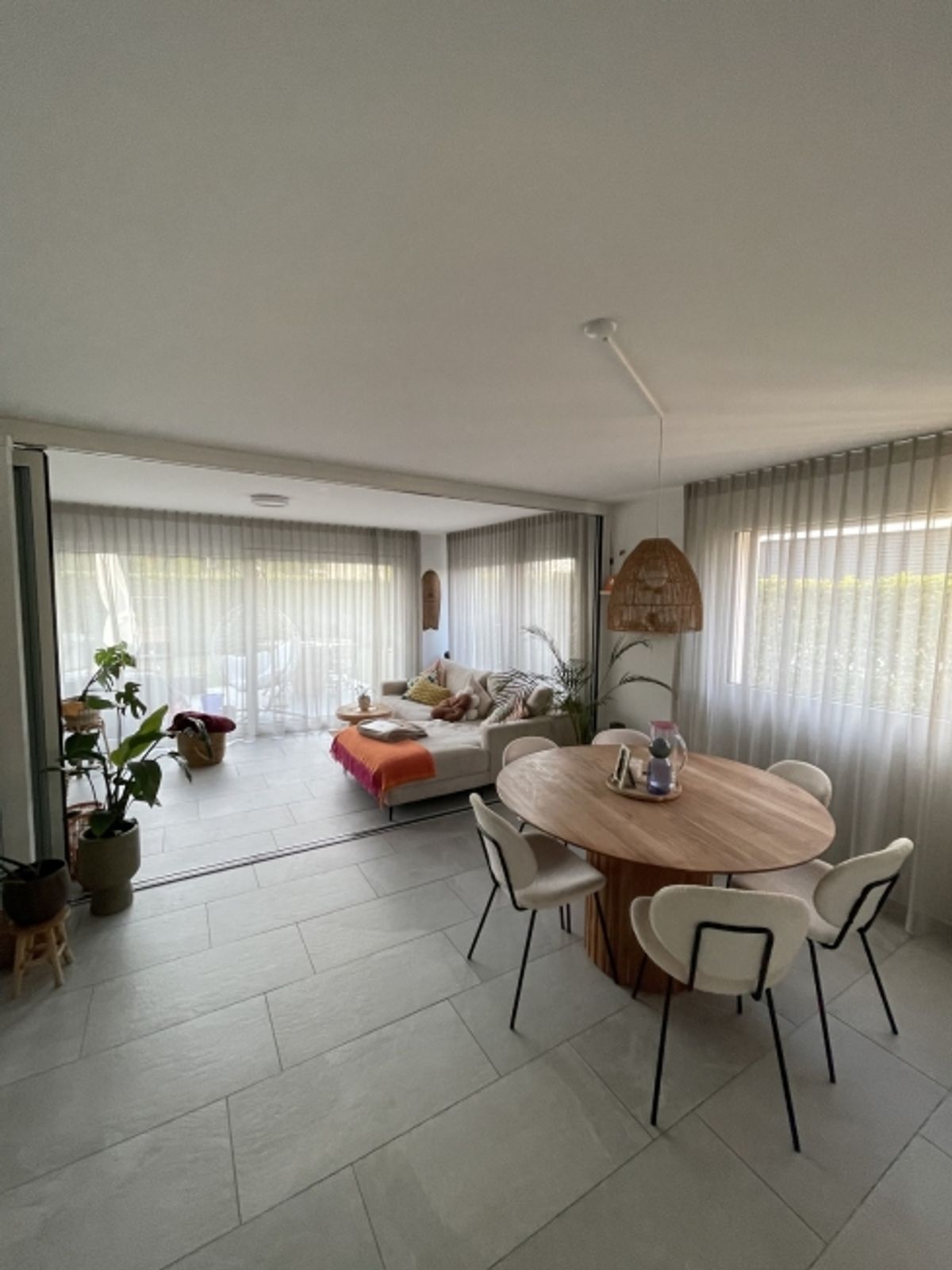 3½ ZI-WOHNUNG IN AESCH (BL), MÖBLIERT, TEMPORÄR - 0