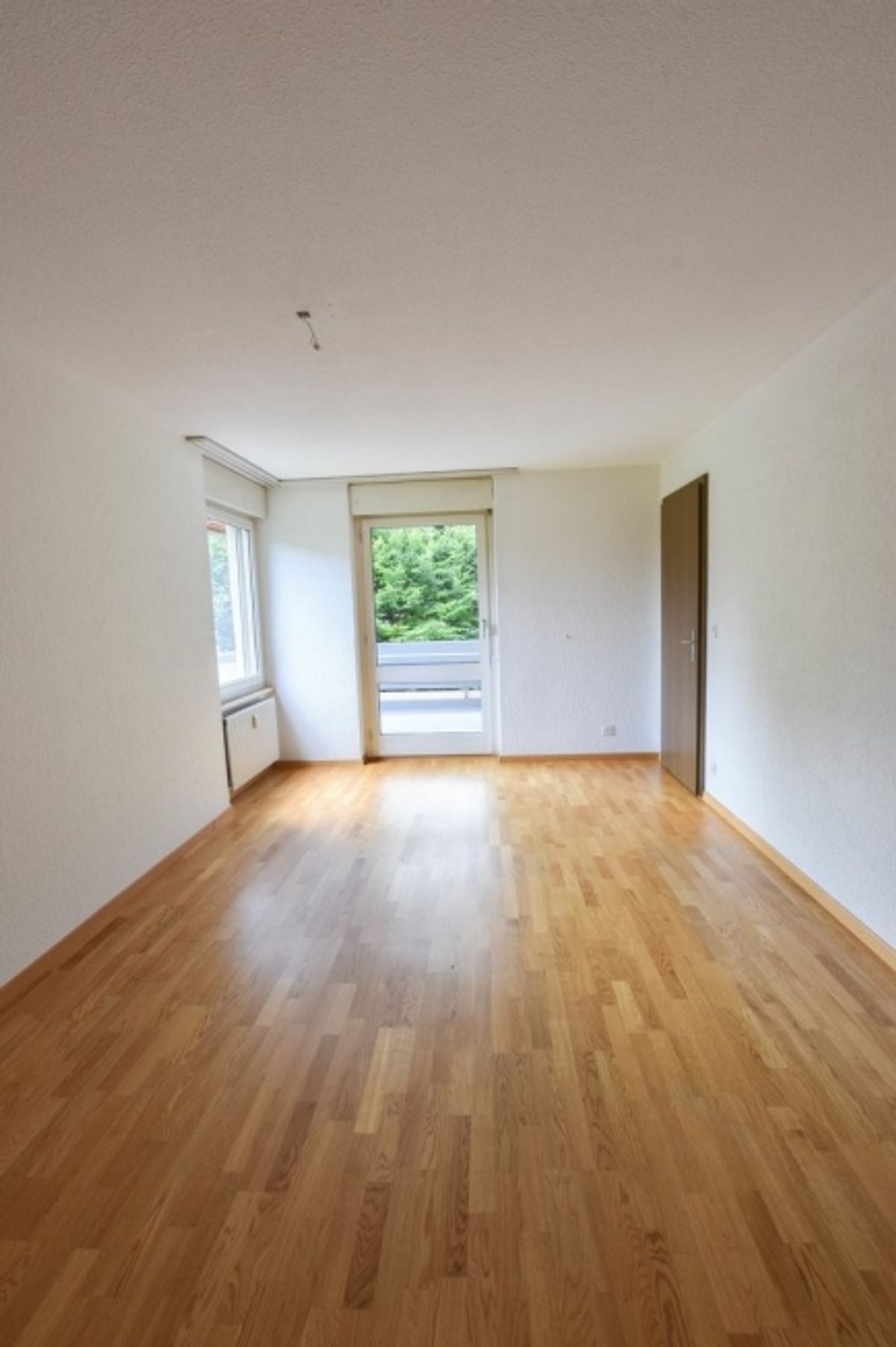 Befristete 4.5-Zimmerwohnung mit zwei Balkonen - 3