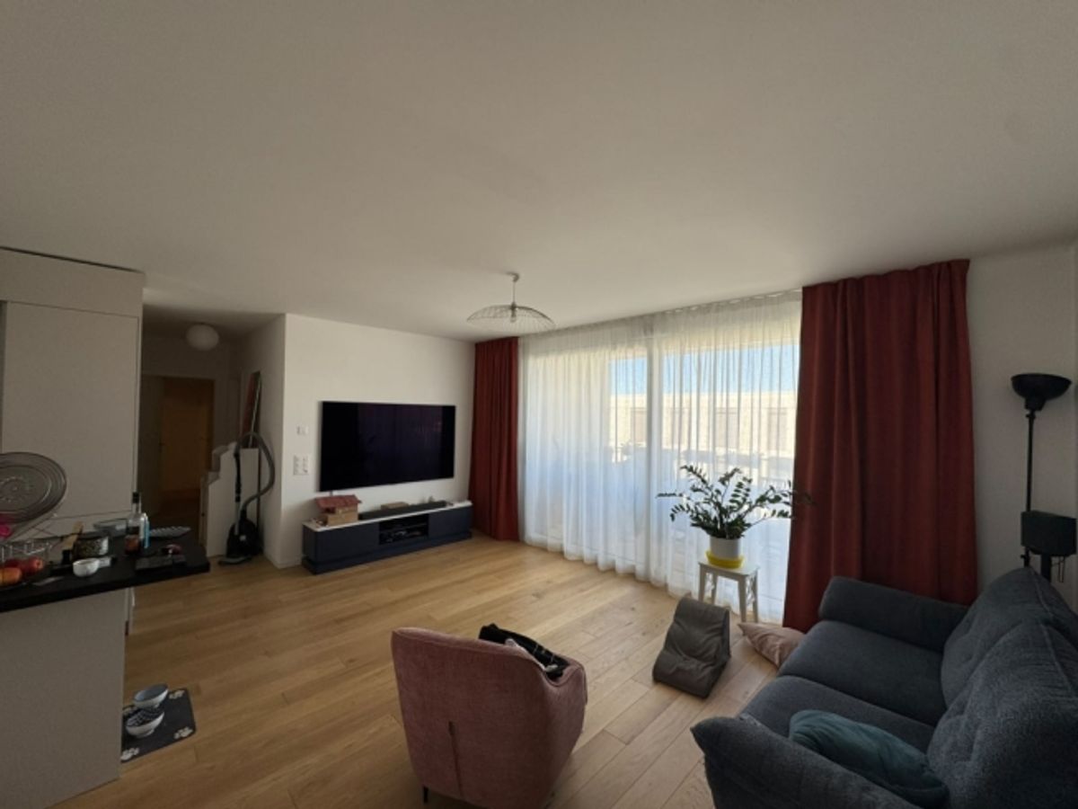 4P-Wohnung in Troinex in 3723 - 0