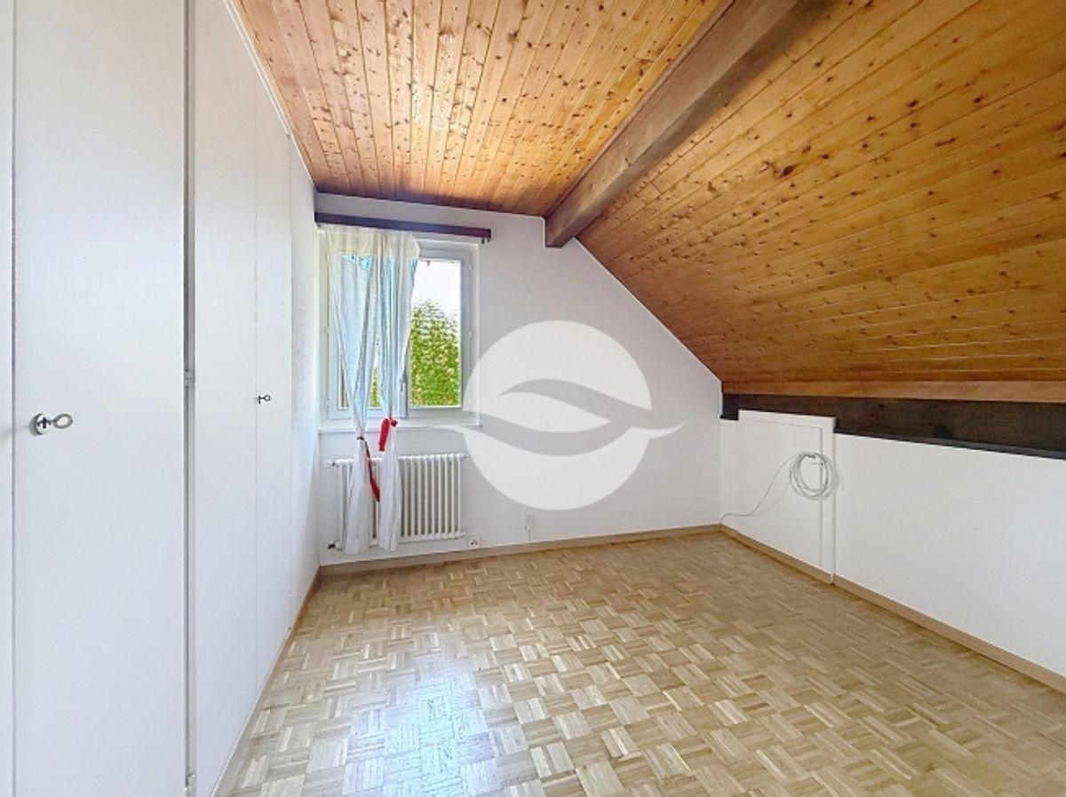 Vésenaz – Charmante Villa mit grossem eingezäunten Garten! - 7