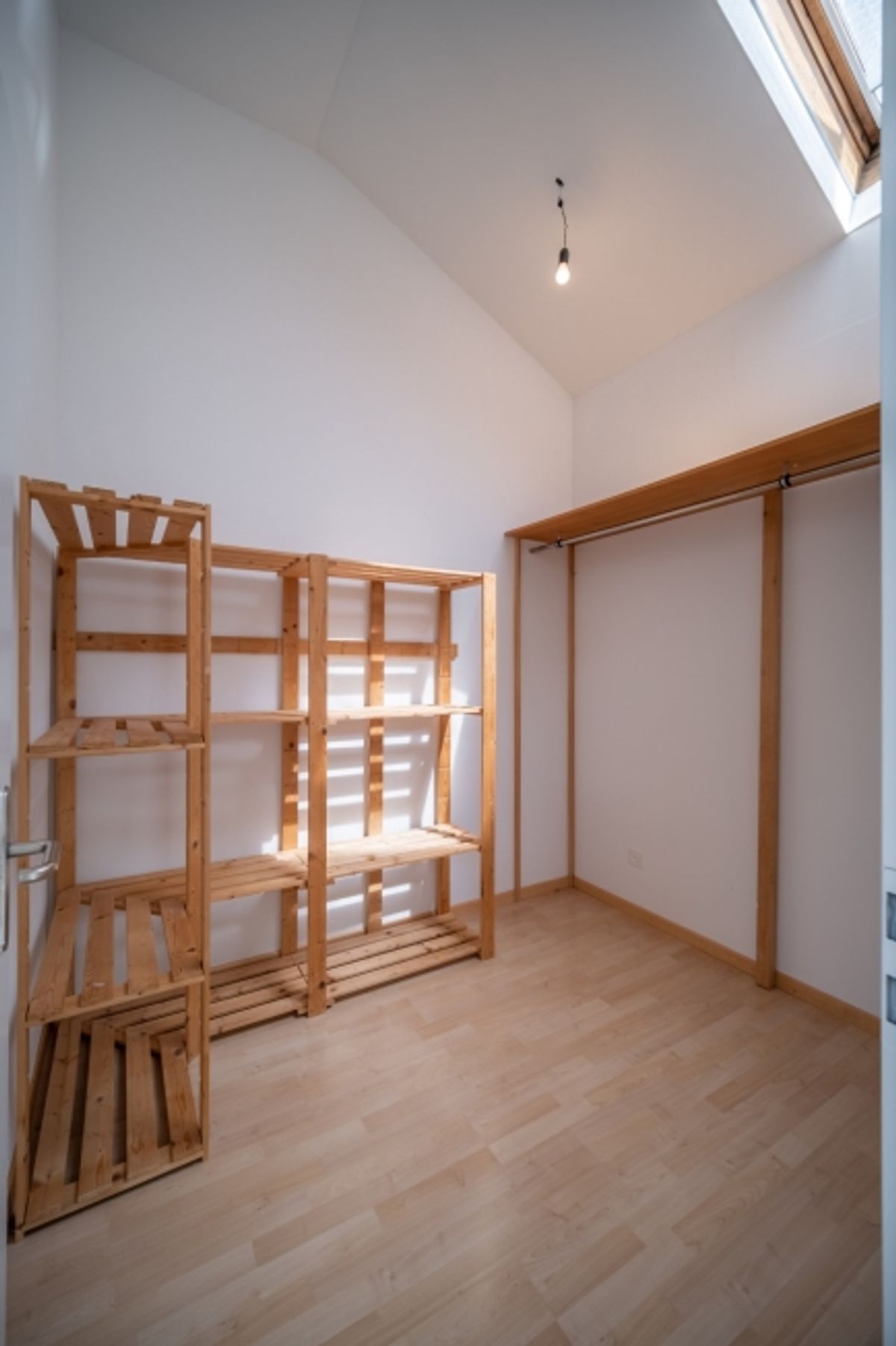 Grosszügige 5.5 Zimmer Wohnung mit Terrasse - 4