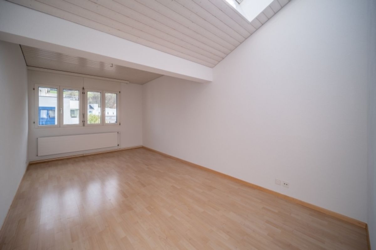 Grosszügige 5.5 Zimmer Wohnung mit Terrasse - 6