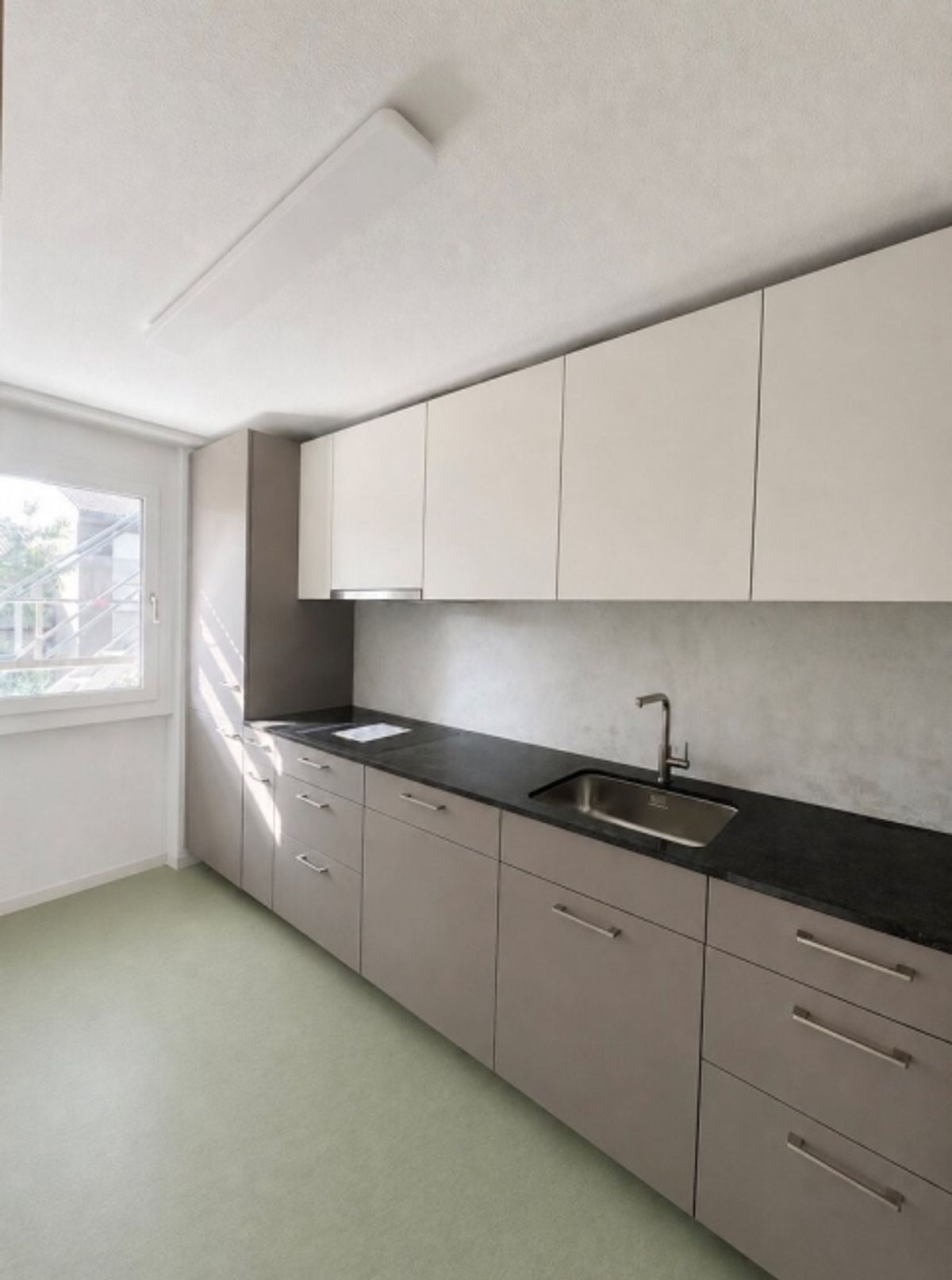 Sanierte 3.5-Zimmer mit Galerie zu vermieten - 1