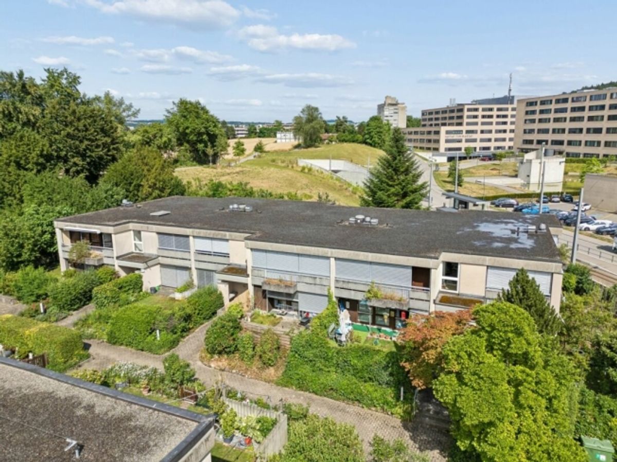 3.5-Zimmer-Gartenwohnung an gut erschlossener Lage - 2