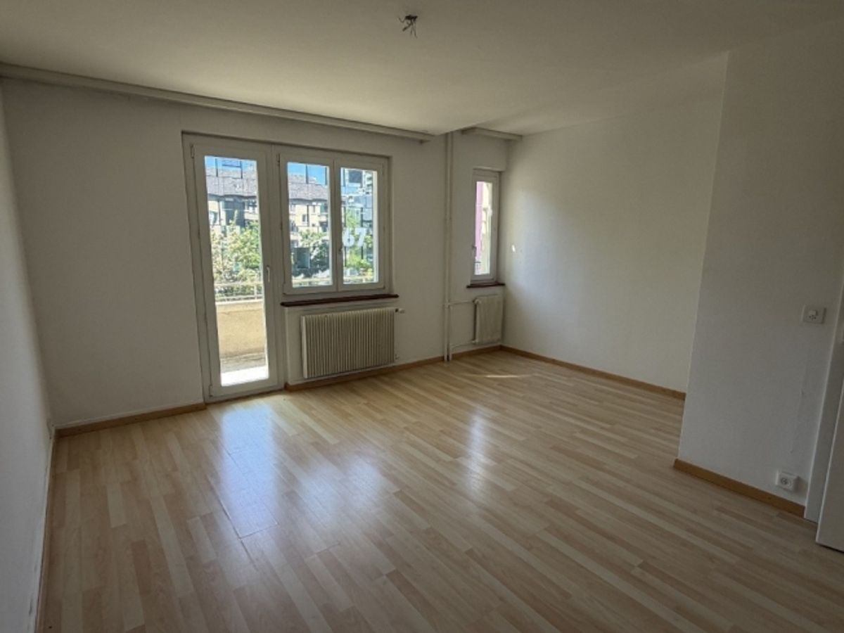 2-Zimmer-Wohnung in Altstetten / MUSTERBILDER (ideale Zwischenlösung bis 30.04.2027) - 1
