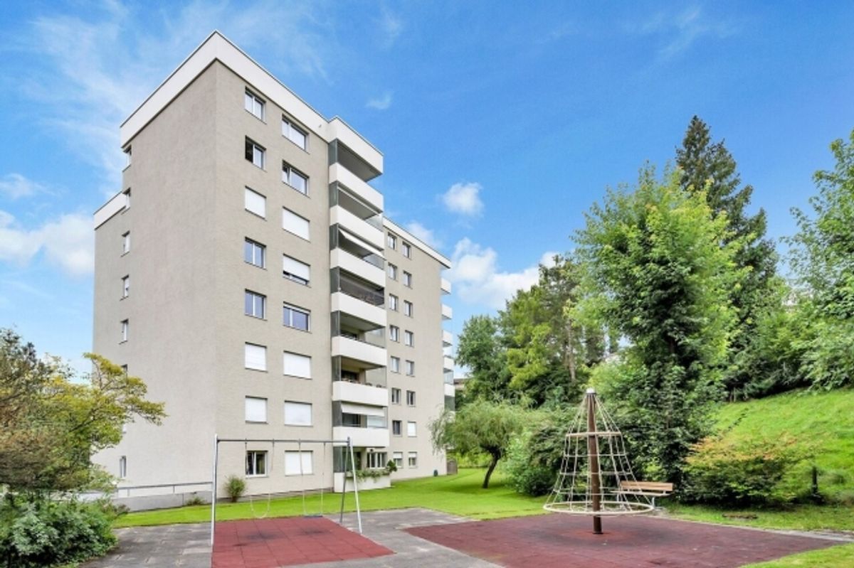 Attraktive 4.5 Zimmer-Wohnung im schönen Köniztal - 0