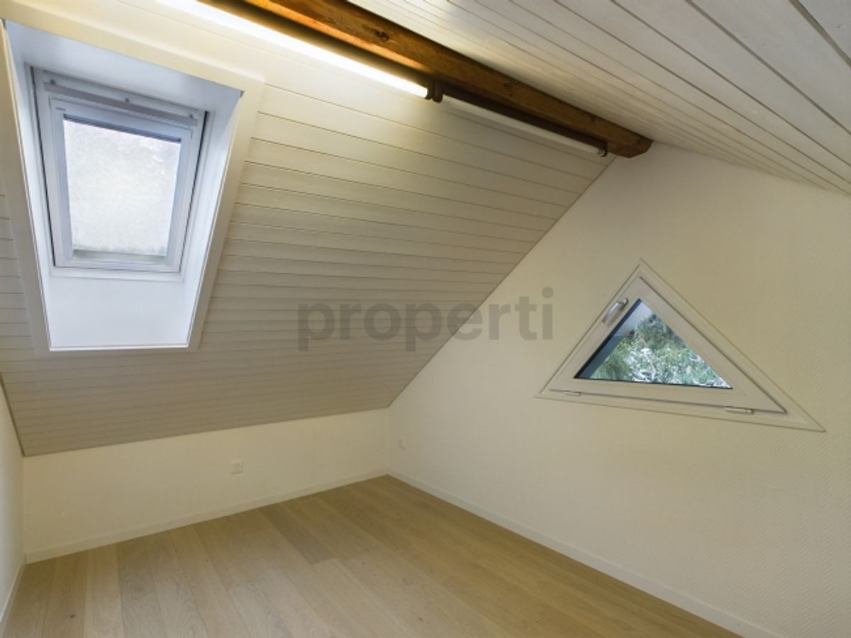 Modernes 5.5-Zimmer-Maisonette-Zuhause auf drei Etagen mit Balkon in Gais - 8