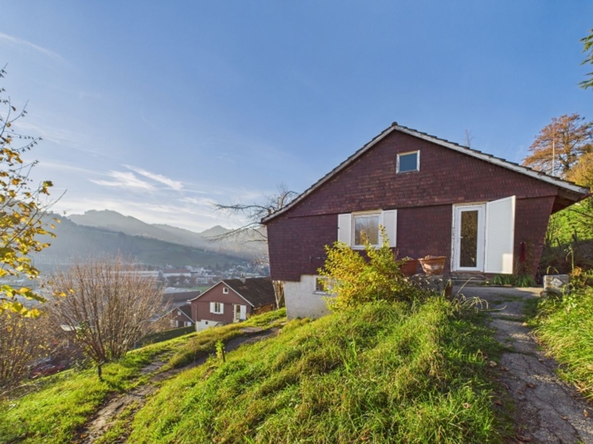 Attraktives Grundstück mit zwei Einfamilienhäusern in Wattwil  1130 m² - 1