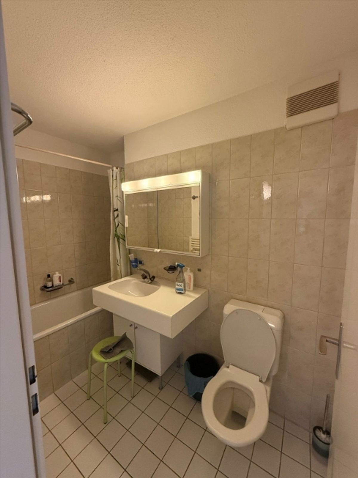 3.5-Zimmerwohnung an zentraler Lage in Affoltern am Albis - 2