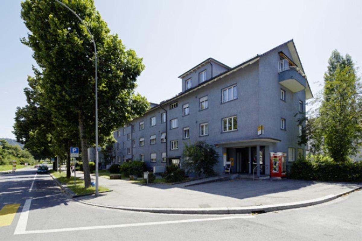 "heimelige" Dach-Wohnung an zentraler Lage - 1