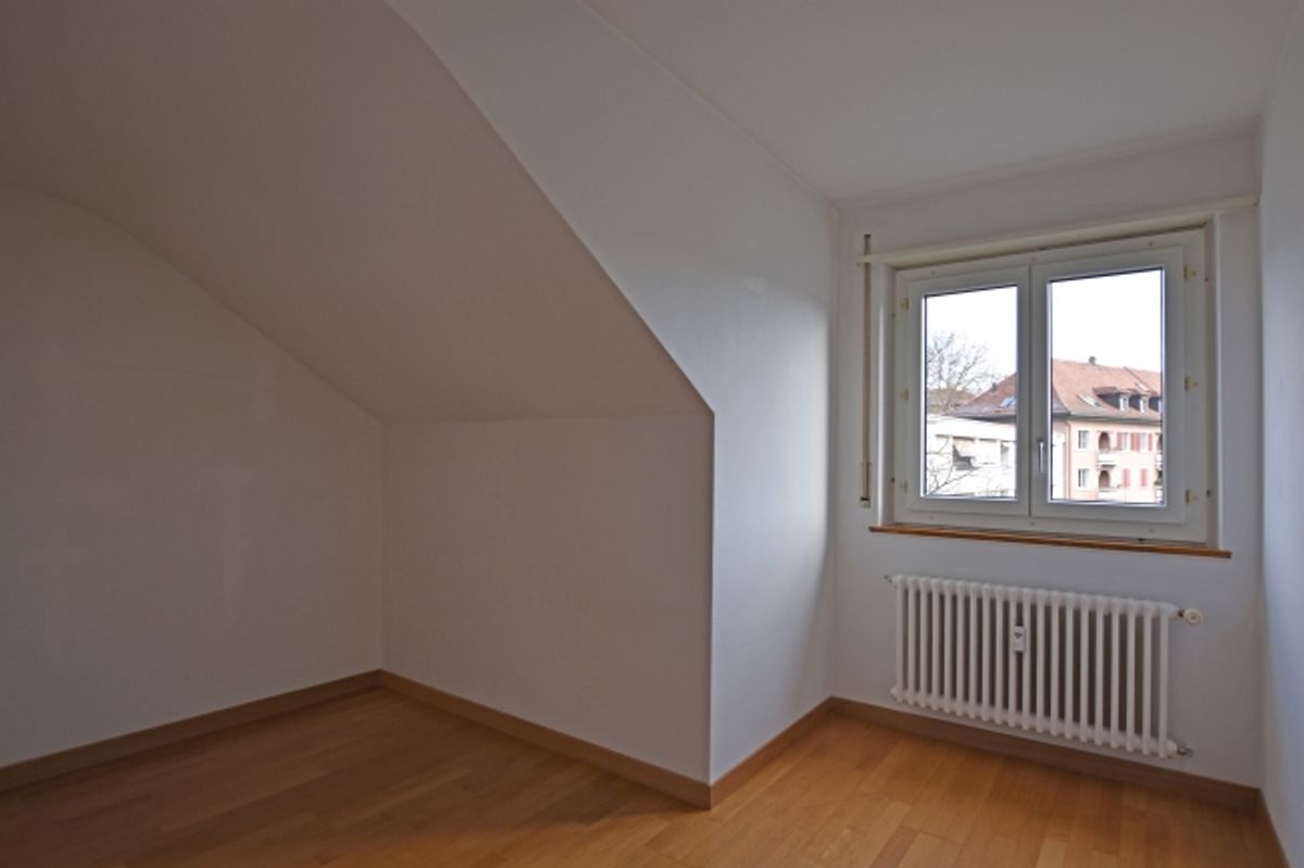 "heimelige" Dach-Wohnung an zentraler Lage - 4