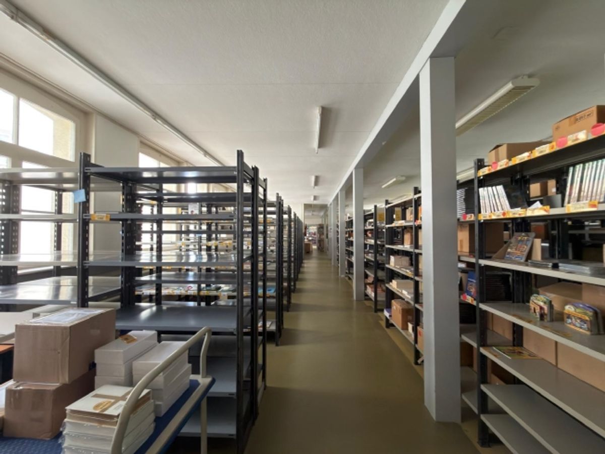 Zu vermieten Geschäftslokal im 1. Obergeschoss mit Archivflächen im Untergeschoss und 2 Aussenparkplätzen - 8