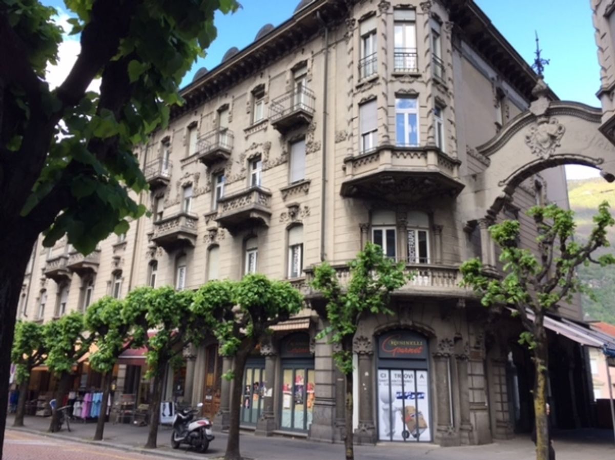 Lavorare nel centro in un palazzo storico! Wow! - 0