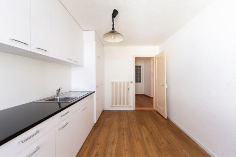 Wohnung in zentraler Lage sucht Sie! - 4