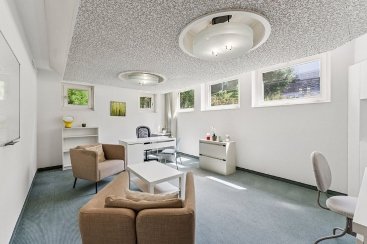 Magnifique surface bureaux au centre-ville de Fribourg - 1