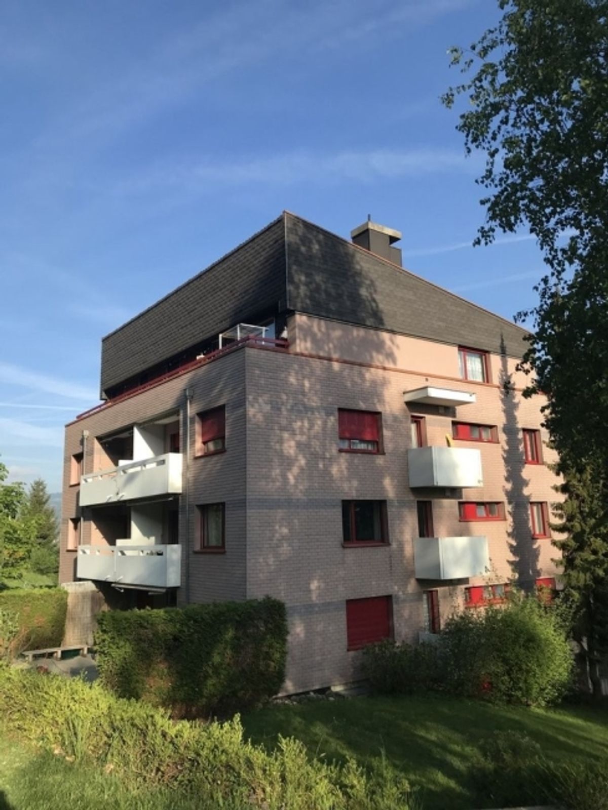 Familienwohnung mit Sicht ins Grüne - 0