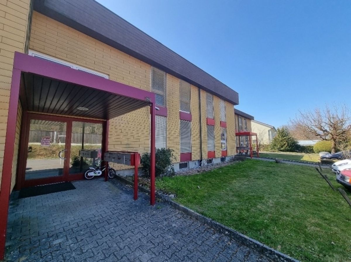 Grosszügige Familienwohnung in Stadtnähe - 0