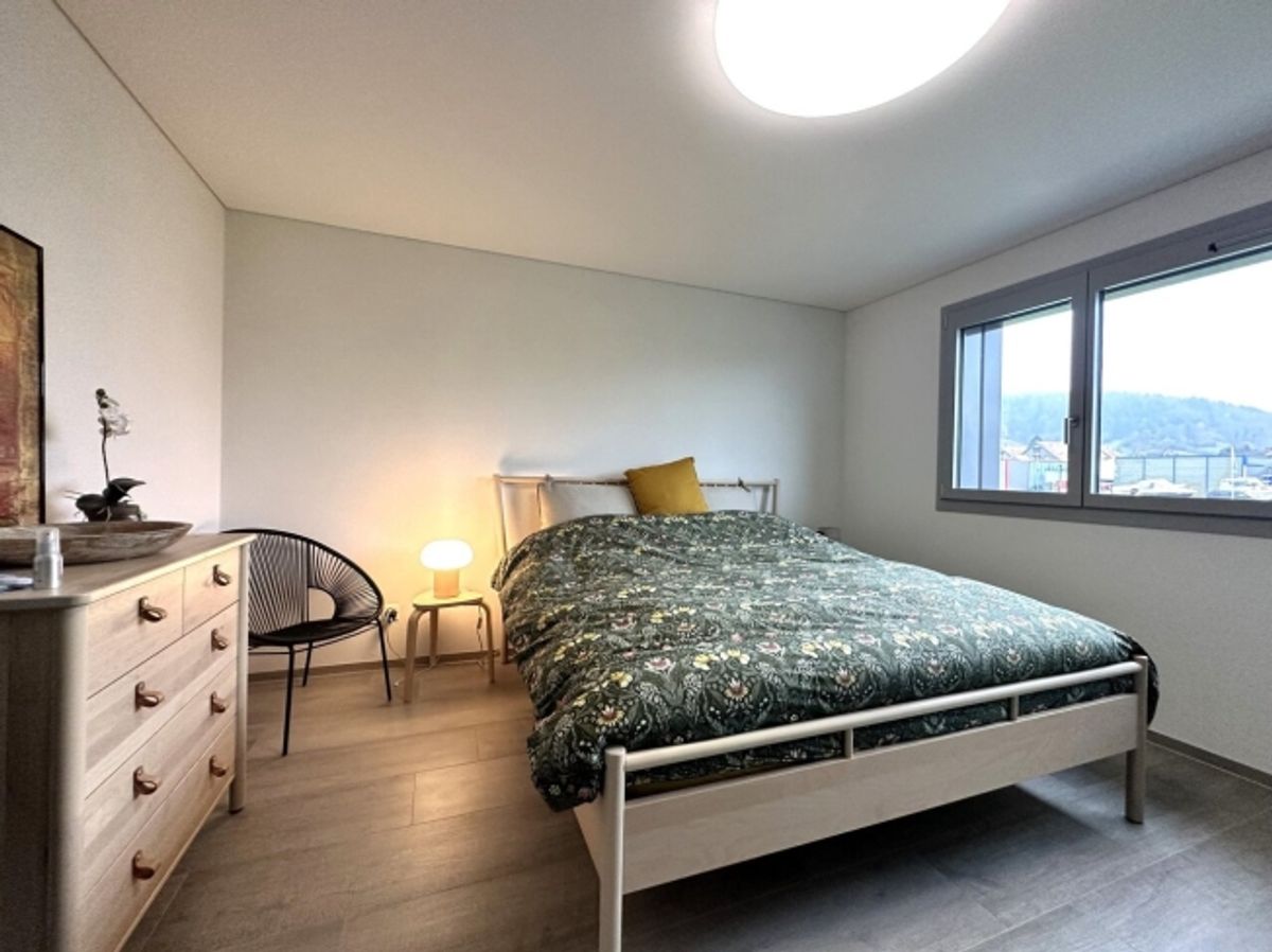 Wunderschöne 3.5-Zimmer-Wohnung in Cheyres mit atemberaubendem Seeblick - 8