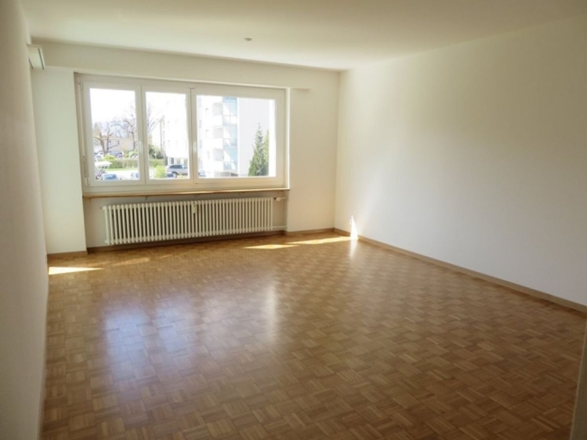 Bereit für Sie 4 Zimmer-Wohnung, 1. OG - 6